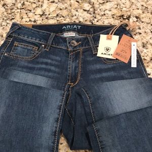 New Ariat Denim Ultra Stretch Jeans NWT 27 R